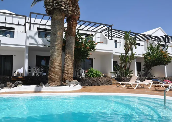 Apartahotel Tulipanes 2*