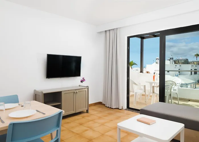 Apartahotel Tulipanes Puerto del Carmen (Lanzarote)