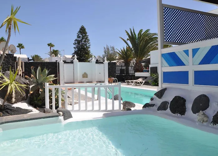 Apartahotel Tulipanes Puerto del Carmen (Lanzarote)